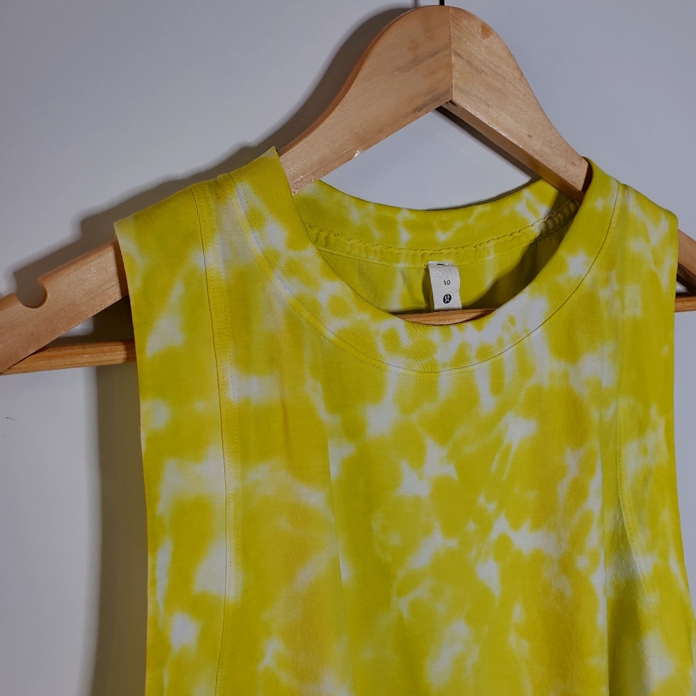 Lululemon All Yours Bright Neon Green/yellow cropped athletic top Size 10 - Picture 3 of 10